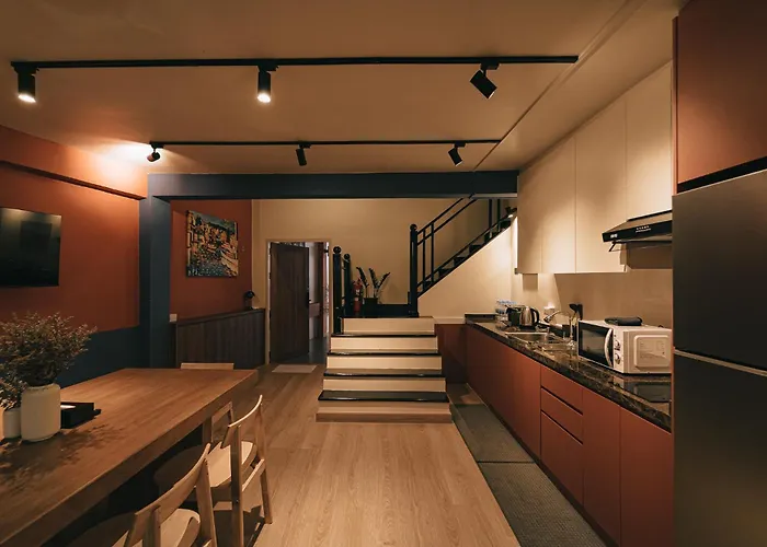 Vakantiehuis Haus 924 L 5-level Sanctuary In Ekkamai Bangkok