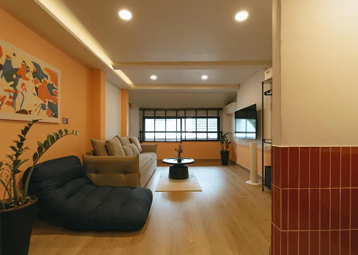 Haus 924 L 5-level Sanctuary In Ekkamai Vakantiehuis